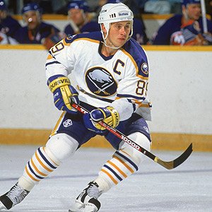 Pat LaFontaine wants Sabres legend Alexander Mogilny in Hall of